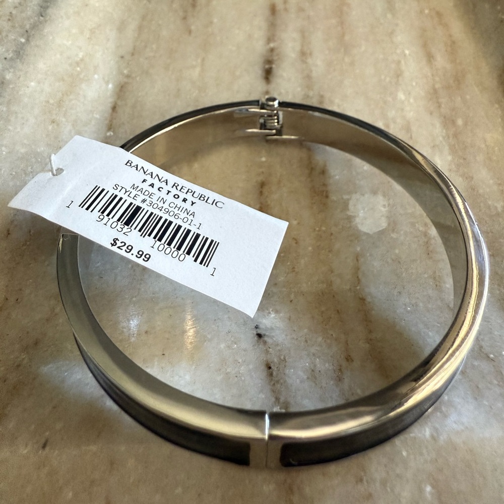 Banana Republic Black and Silver Bangle NWT